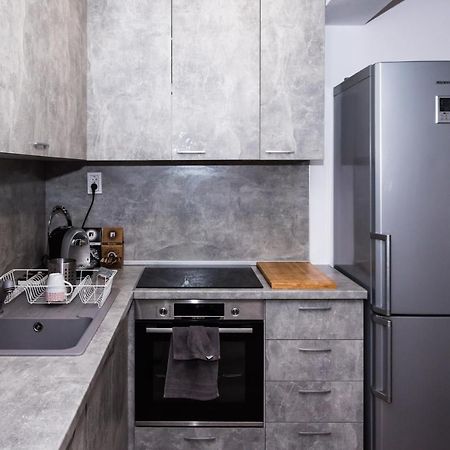 Апартаменти Luxure Apart Alex Софія Екстер'єр фото