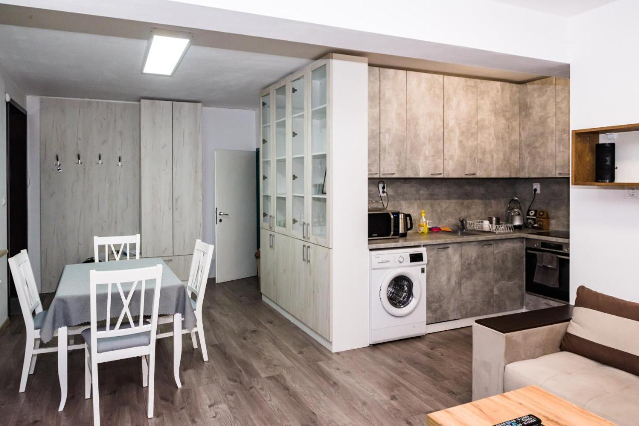 Апартаменти Luxure Apart Alex Софія Екстер'єр фото